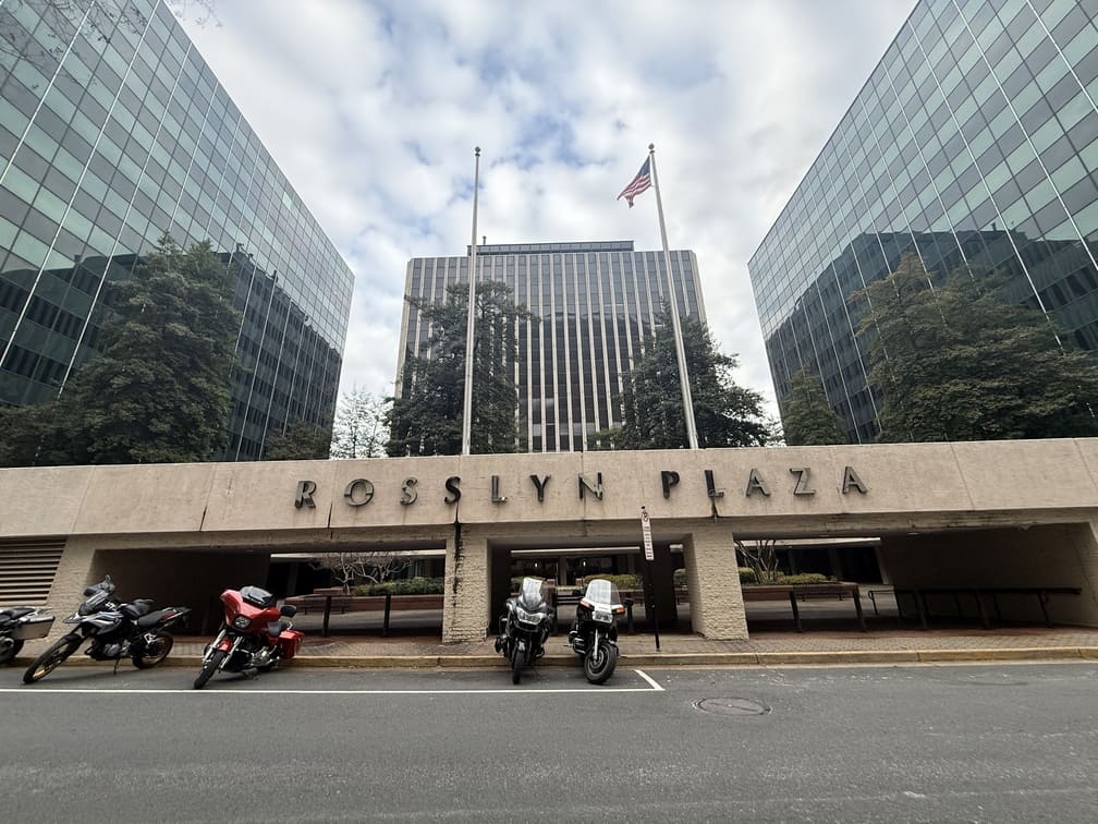 Street view of Rosslyn Plaza with parked cars